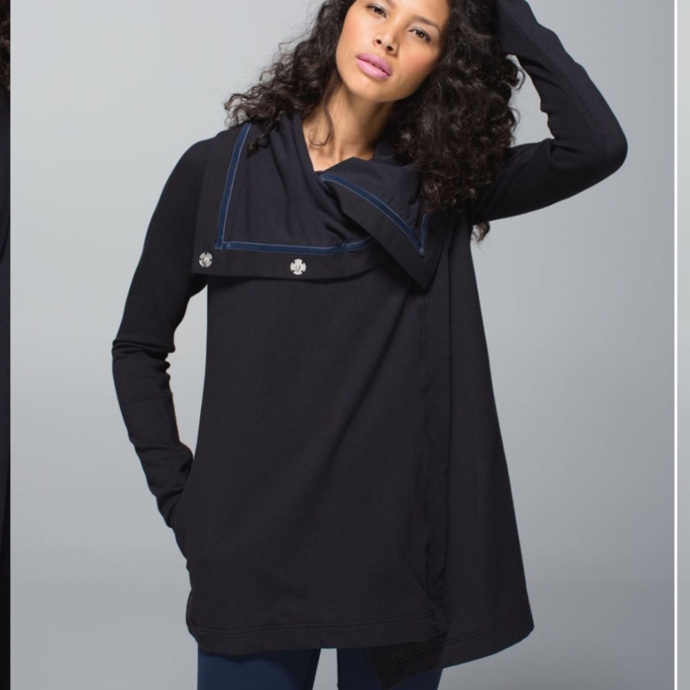 Lululemon Savasana wrap sweater